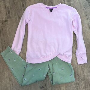 Girl’s Sweatsuit Set